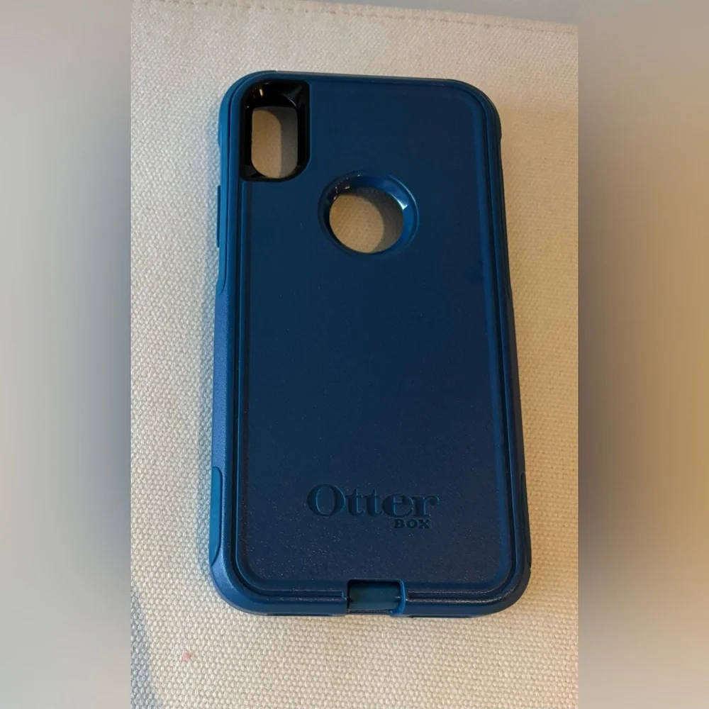 Otter Box Commuter Series iphone XR case